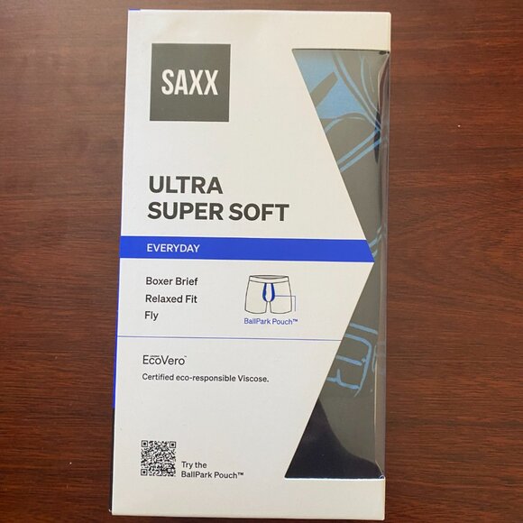 SAXX ULTRA Boxer Briefs with Fly “What to Play" - Picture 3 of 4